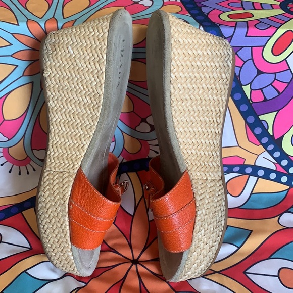 Authentic Prada Orange leather wedge slides size 38 Made in Italy. - Picture 4 of 7